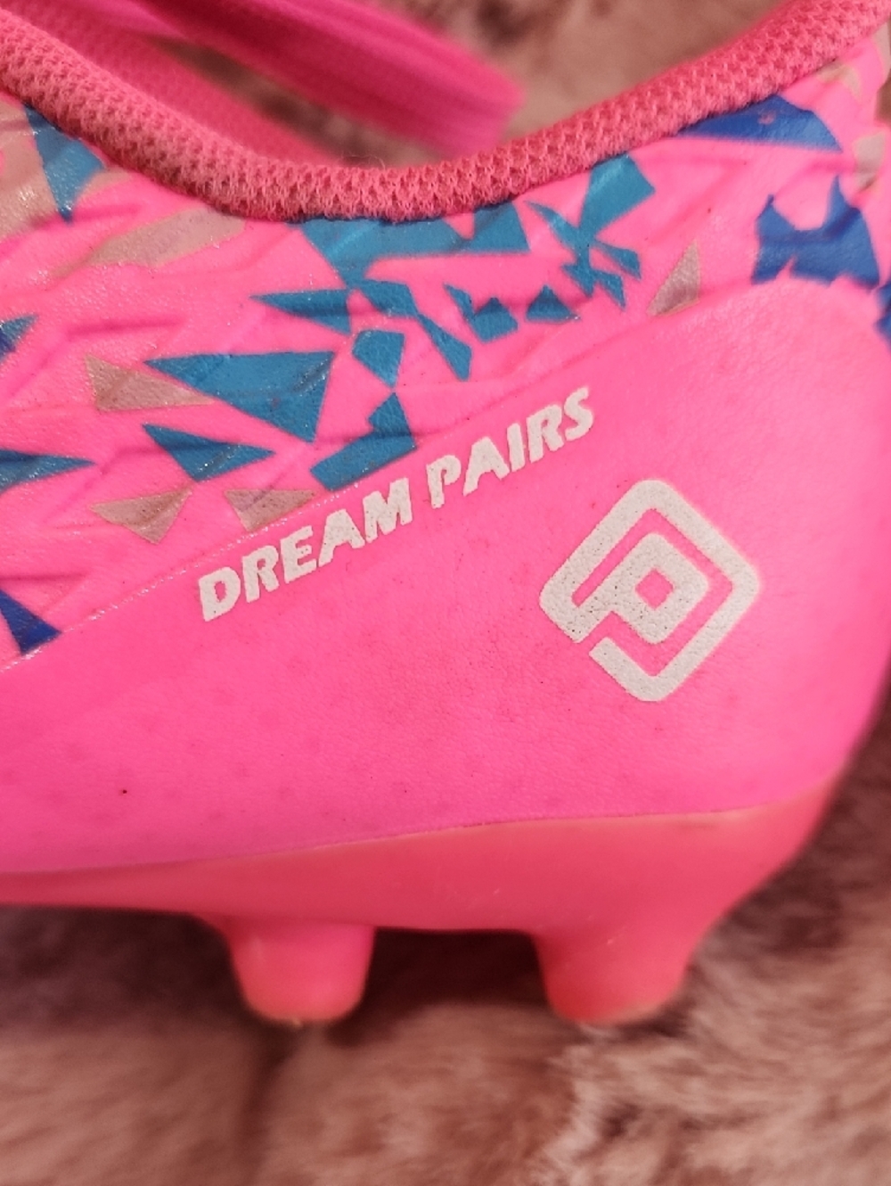Dream Pairs Bright Pink Geometric Lace-Up Cleats - Picture 2 of 3